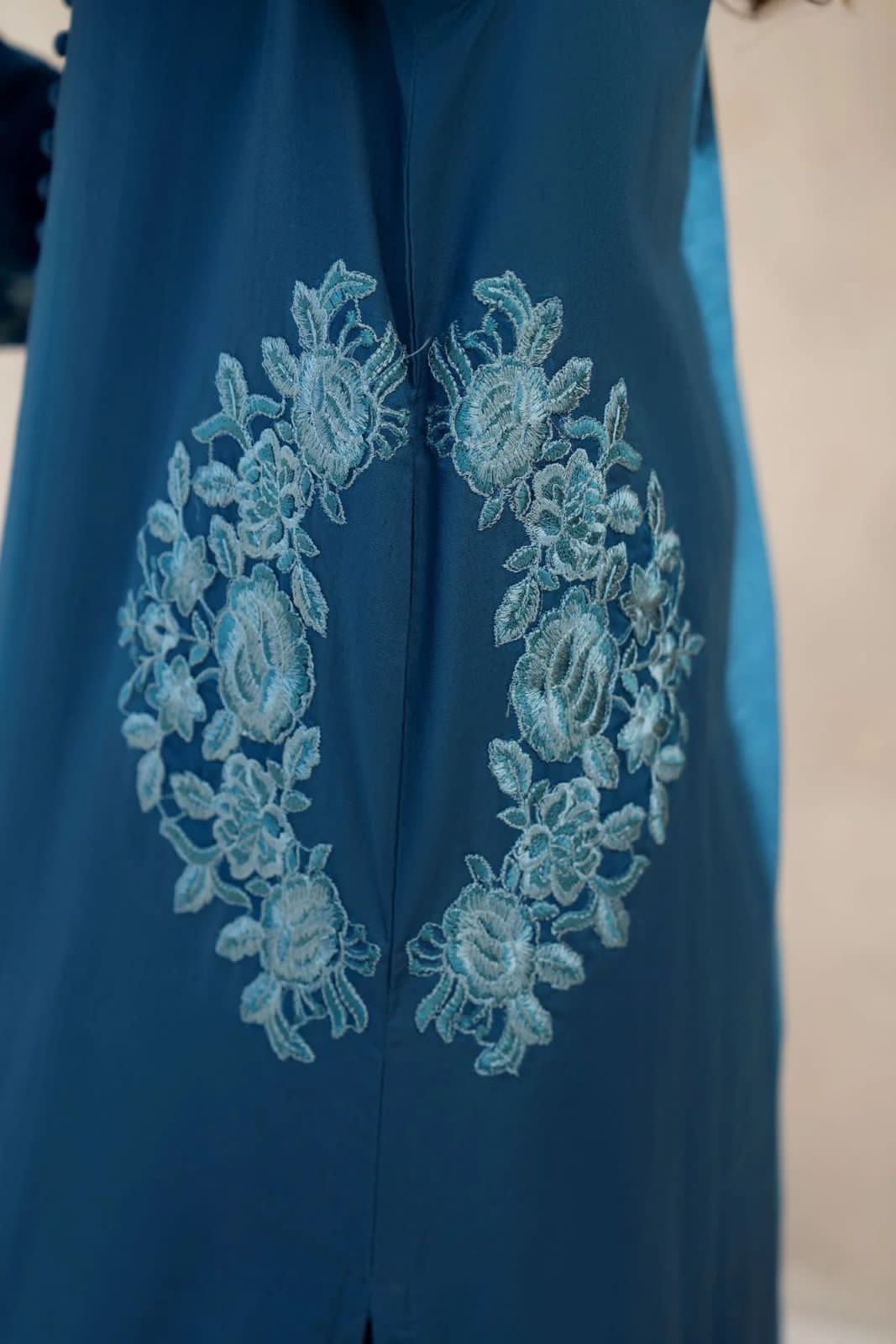 Chic Embroidery Pocket 2pc 