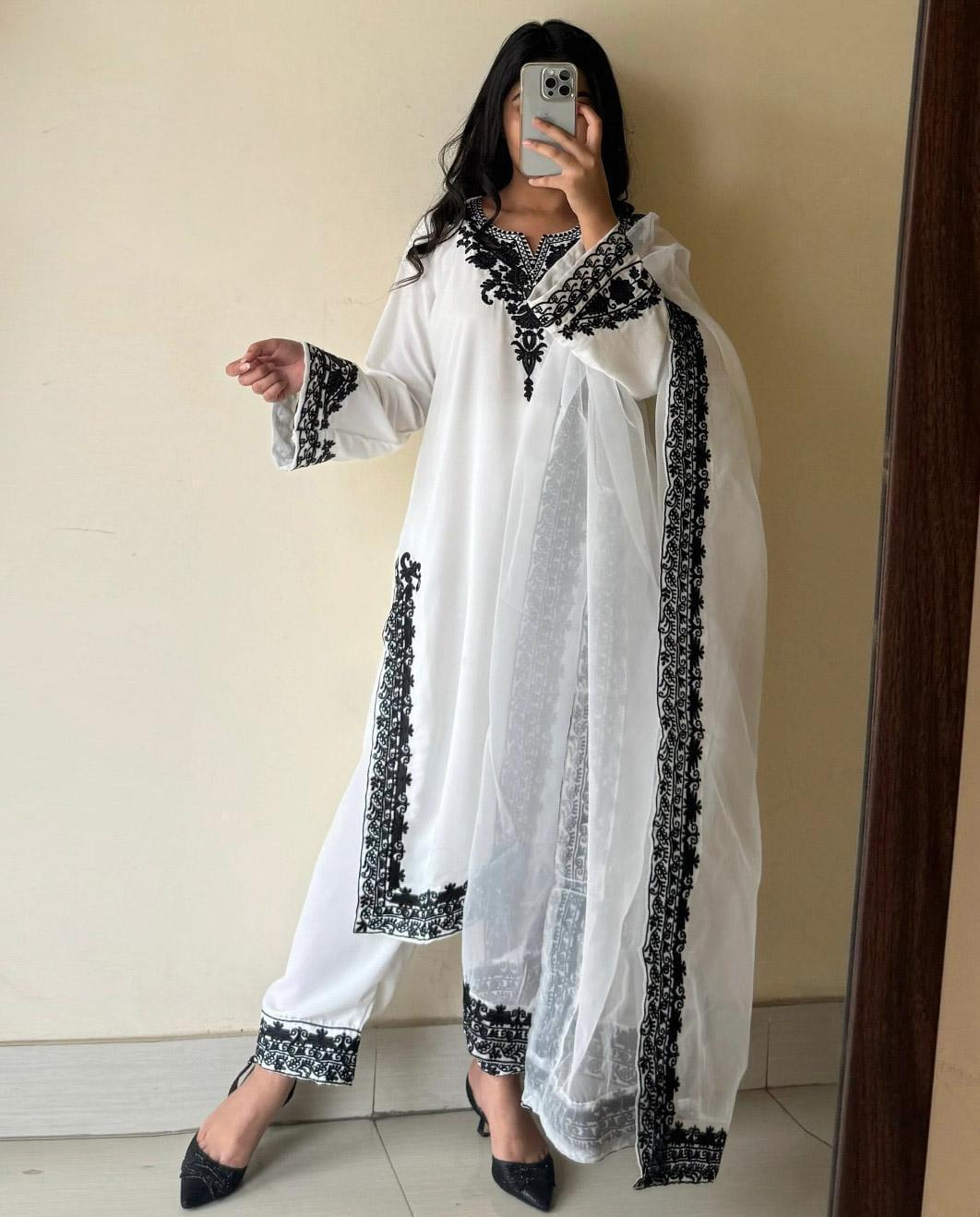 EMBROIDERY 3PCS