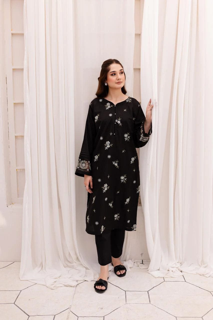 DELIGHT BLACK EMB LONG LENGHT